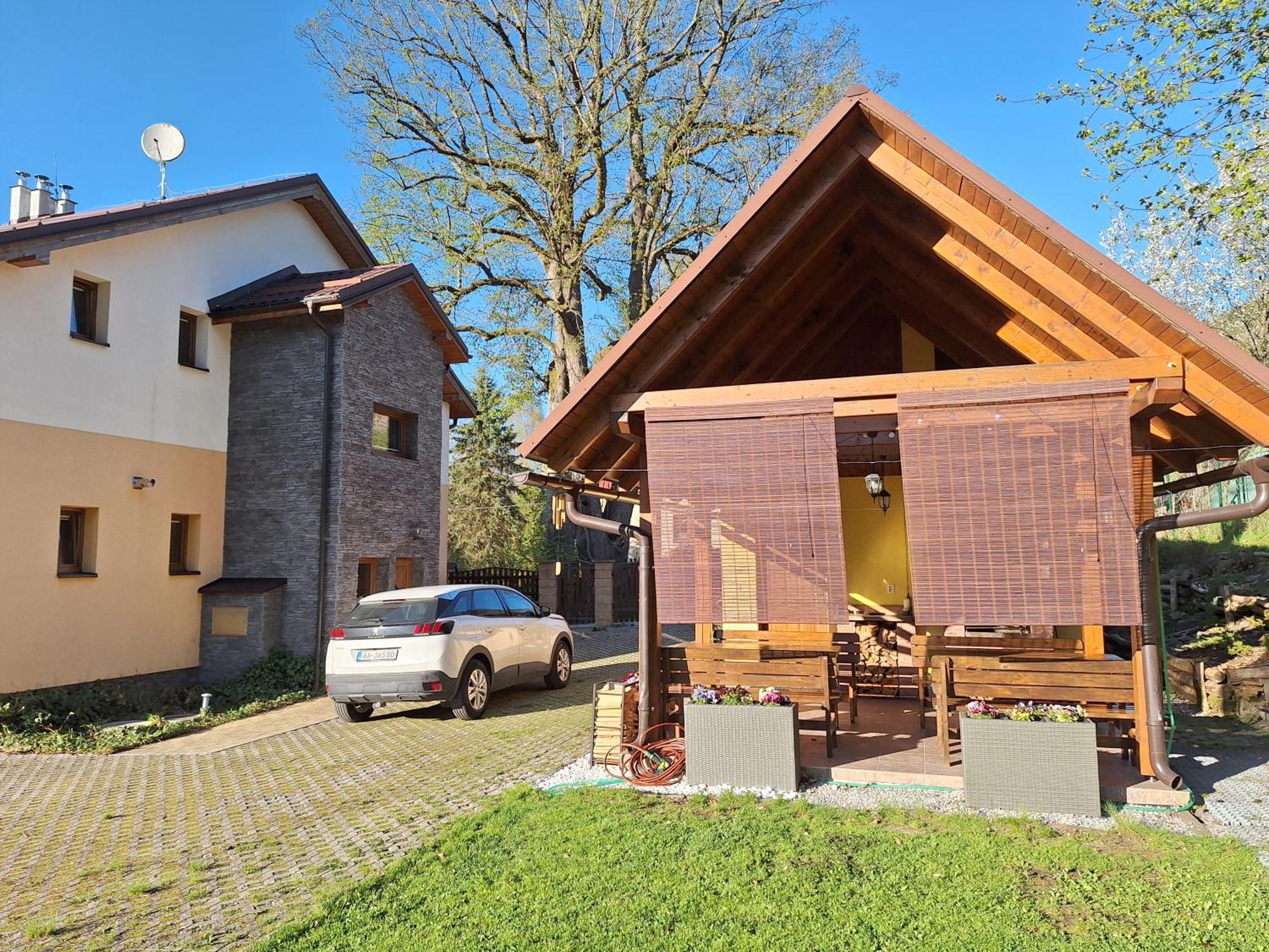 Vila Pohoda Javorniky S Rozlahlym Pozemkom Makov Exterior photo
